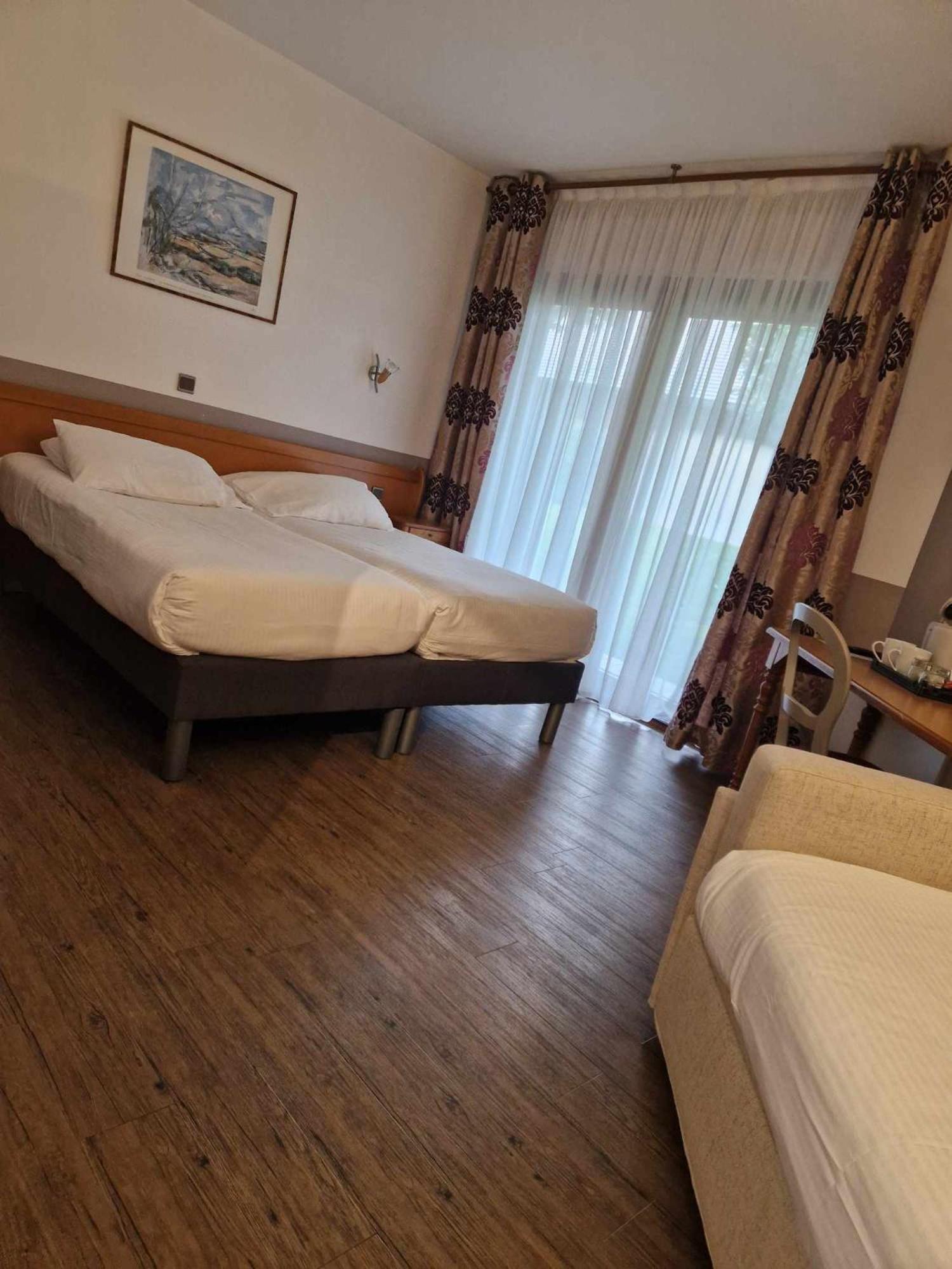 Sure Hotel By Best Western Saint-Quentin Ouest Holnon Kültér fotó